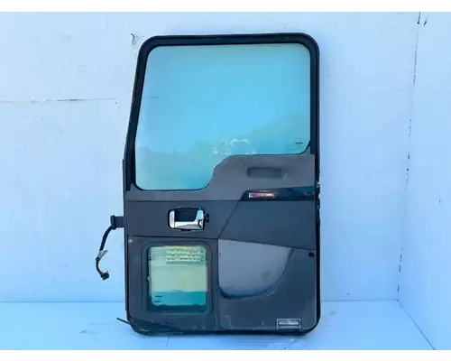 Kenworth T660 Door Assembly, Front