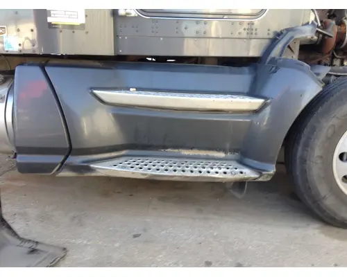 Kenworth T660 Fairing (Side)