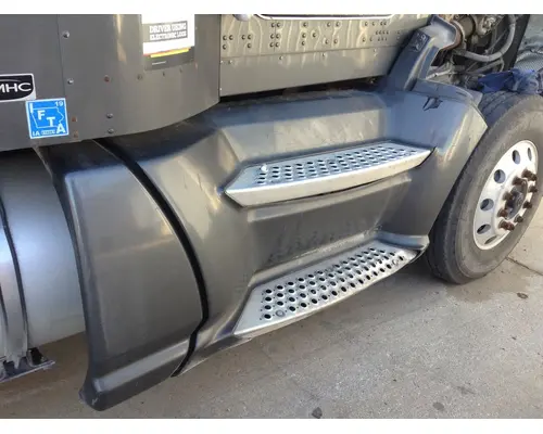 Kenworth T660 Fairing (Side)