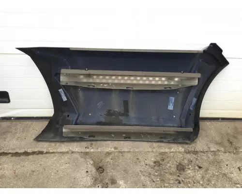 Kenworth T660 Fairing (Side)