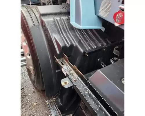 Fender Extension Kenworth T660 Complete Recycling Group LLC
