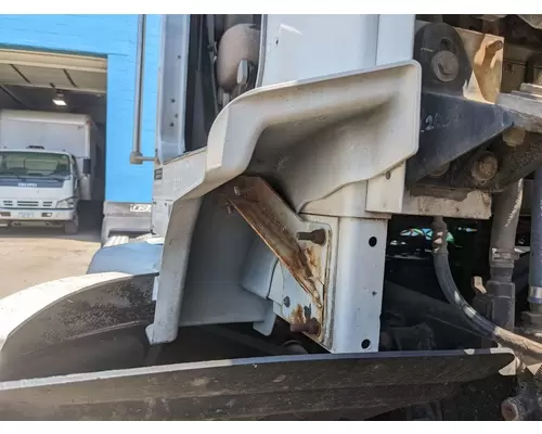 Kenworth T660 Fender