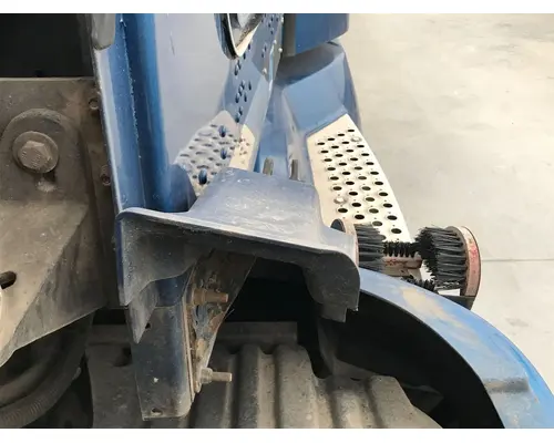 Kenworth T660 Fender