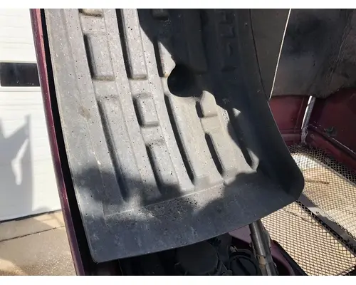 Kenworth T660 Fender