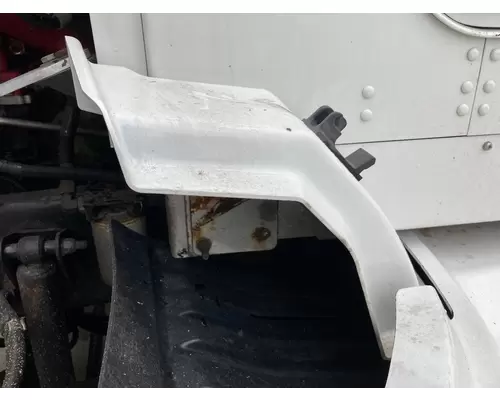 Kenworth T660 Fender