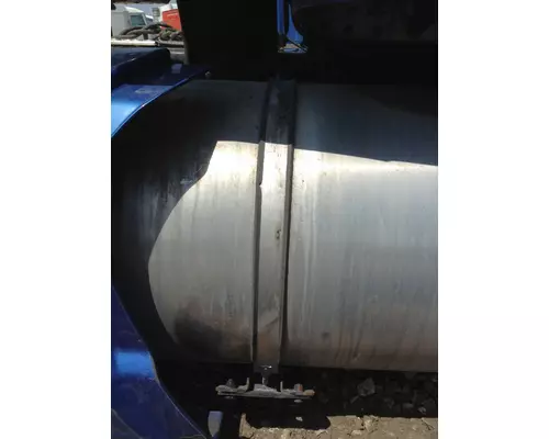 Kenworth T660 Fuel Tank Strap