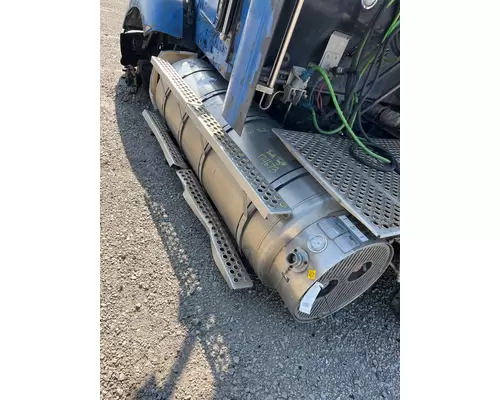 Kenworth T660 Fuel Tank