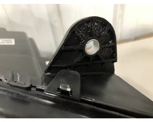 Kenworth T660 Headlamp Assembly