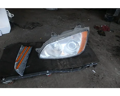 Headlamp Assembly KENWORTH T660 Sam's Riverside Truck Parts Inc