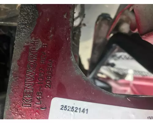 Kenworth T660 Hood Hinge