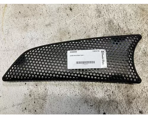 Kenworth T660 Hood Side Vent