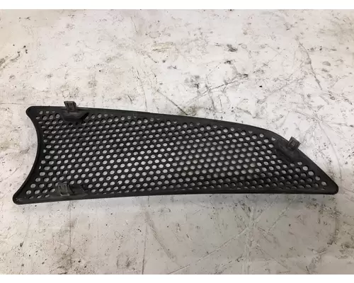 Kenworth T660 Hood Side Vent