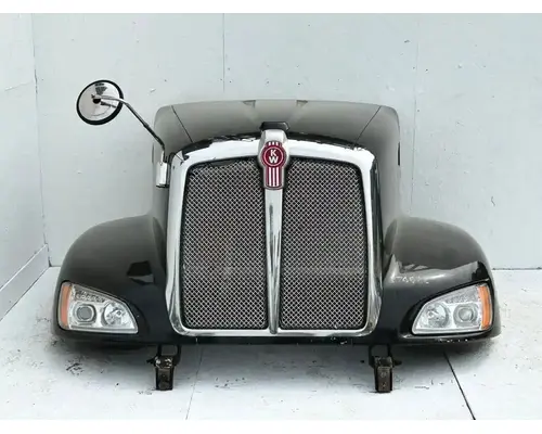 Hood Kenworth T660 Complete Recycling Group LLC