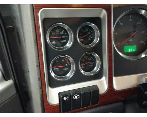 Kenworth T660 Instrument Cluster