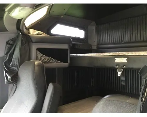 Kenworth T660 Interior Curtains