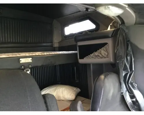 Kenworth T660 Interior Curtains