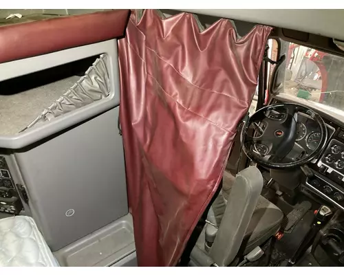 Kenworth T660 Interior Curtains