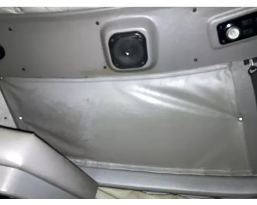 Kenworth T660 Interior Curtains