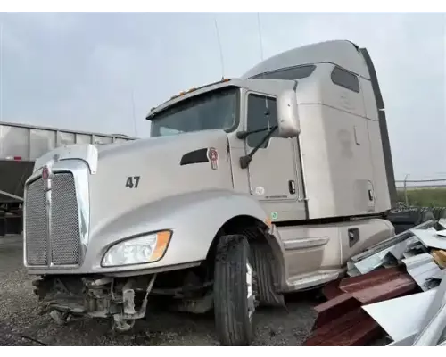 Kenworth T660 Mirror (Side View)