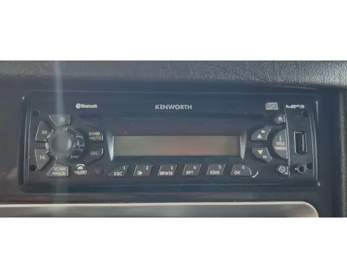 Kenworth T660 Radio