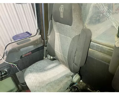 Kenworth T660 Seat (Air Ride Seat)