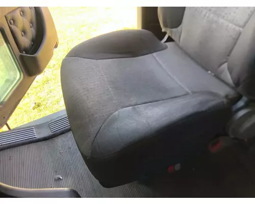 Kenworth T660 Seat (non-Suspension)