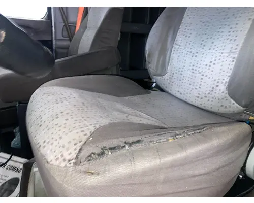 Kenworth T660 Seat (non-Suspension)