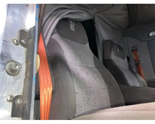 Seat, Front Kenworth T660 Vander Haags Inc WM