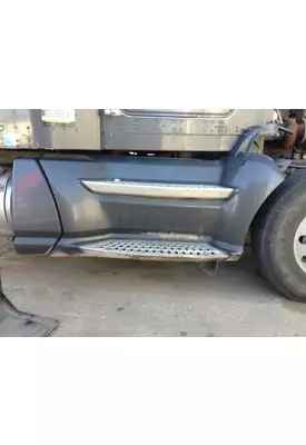Kenworth T660 Skirt