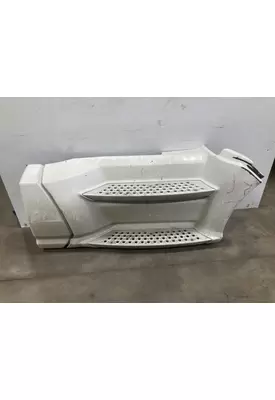 Kenworth T660 Skirt