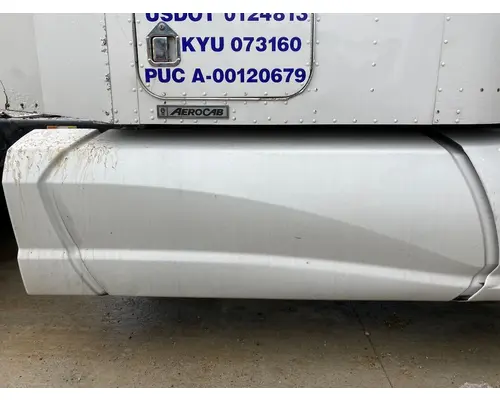 Kenworth T660 Skirt