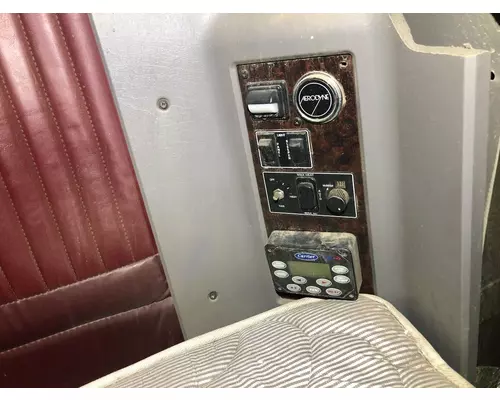 Kenworth T660 Sleeper Controls