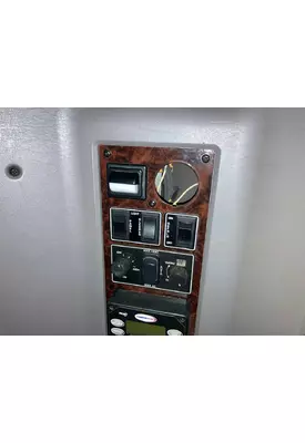 Kenworth T660 Sleeper Controls