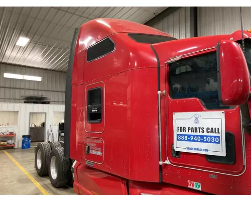 Sleeper Kenworth T660 Vander Haags Inc Sf