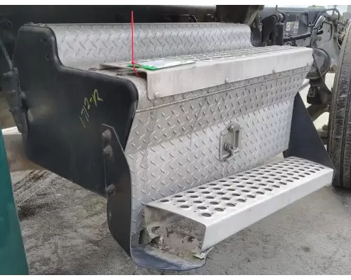 Kenworth T660 Tool Box