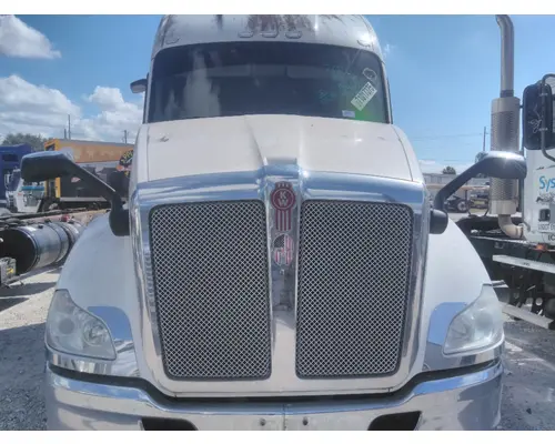 Hood KENWORTH T680 GEN 2 LKQ Heavy Truck - Tampa
