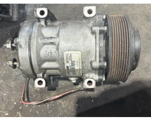 Air Conditioner Compressor KENWORTH T680 Truck Salvage International Inc