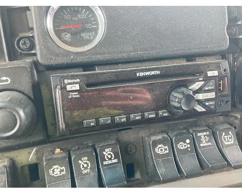 Radio Kenworth T680 Vander Haags Inc Kc