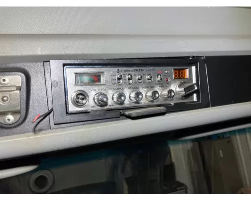 Radio Kenworth T680 Vander Haags Inc Sf
