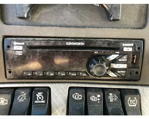Radio Kenworth T680 Vander Haags Inc Kc