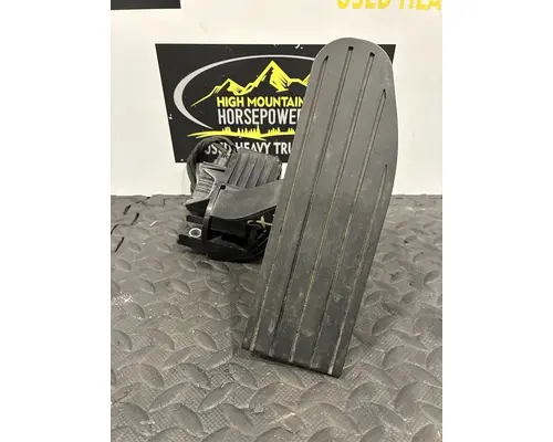 Accelerator Parts KENWORTH T680 High Mountain Horsepower