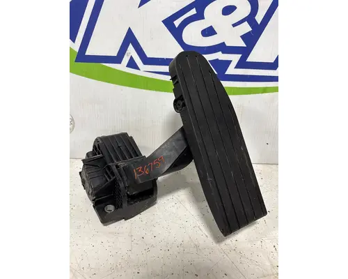 Accelerator Parts KENWORTH T680 K &amp; R Truck Sales, Inc.