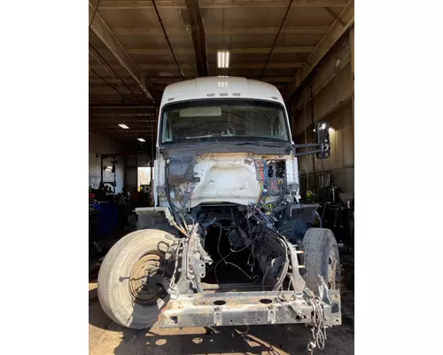 Accelerator Parts KENWORTH T680 Valley Truck - Grand Rapids