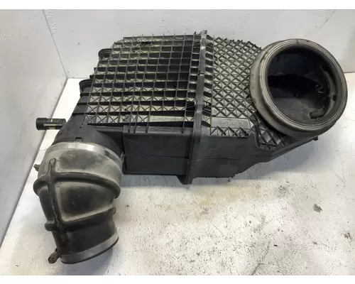 Kenworth T680 Air Cleaner