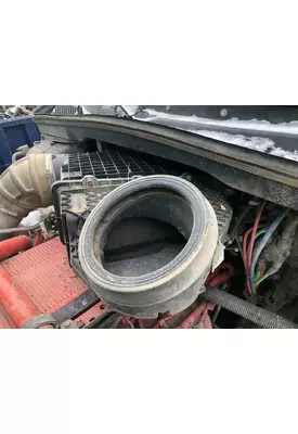 Kenworth T680 Air Cleaner