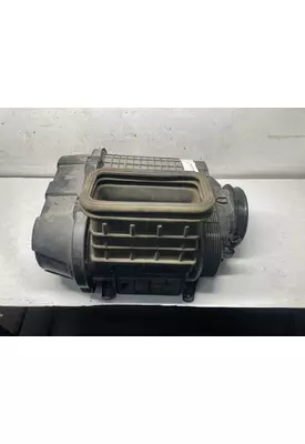 Kenworth T680 Air Cleaner