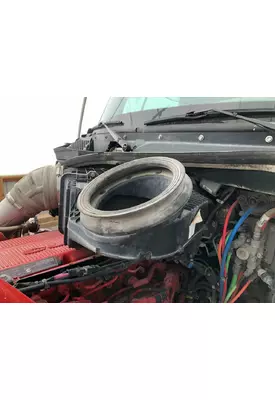 Kenworth T680 Air Cleaner