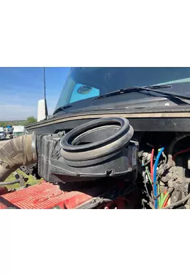 Kenworth T680 Air Cleaner