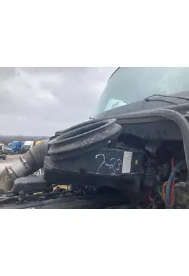 Kenworth T680 Air Cleaner