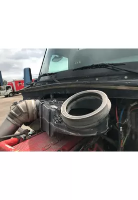 Kenworth T680 Air Cleaner